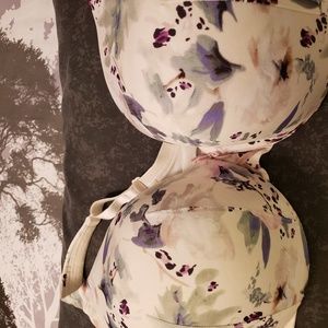Cacique cream floral wired bra